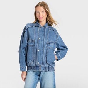 Women’s XL universal thread bomber denim jacket medium wash cotton oversized